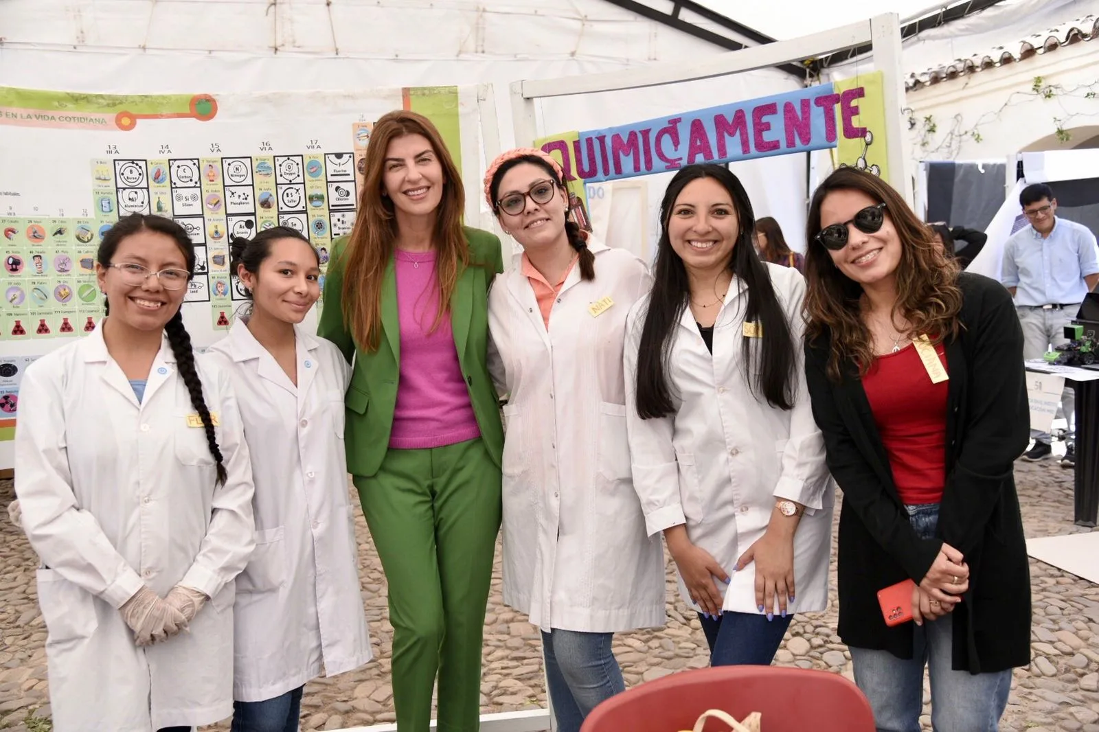 Intendenta Bettina Romero - Semana de la Ciencia - 1