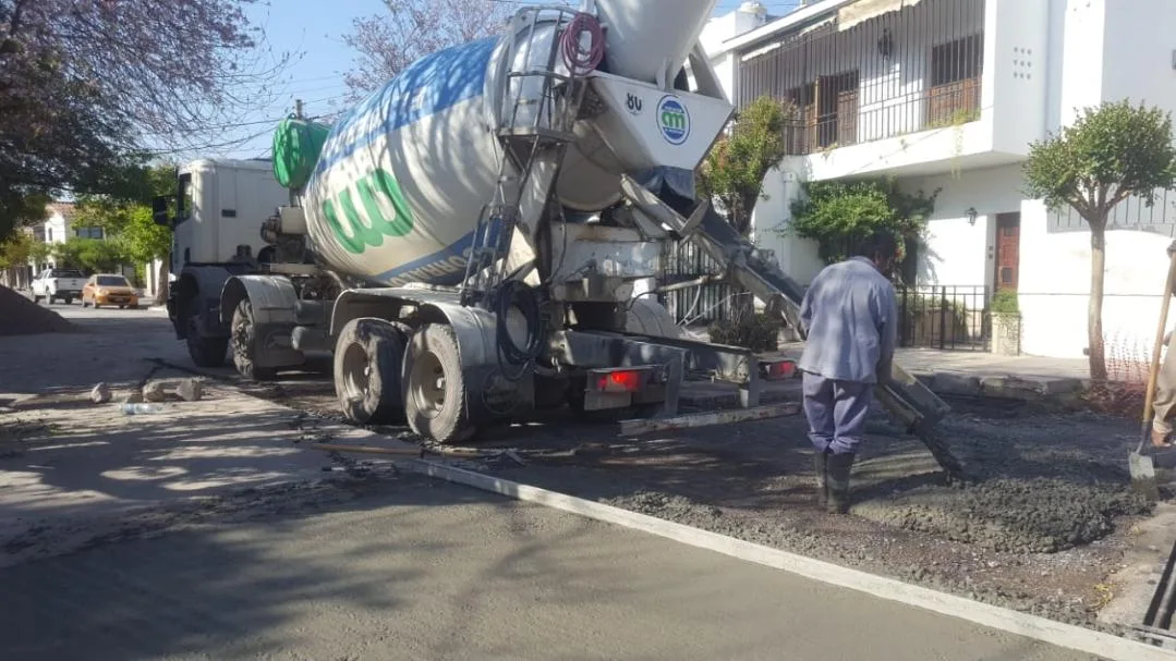 Pasaje Klein y Del Milagro - bacheo - 5