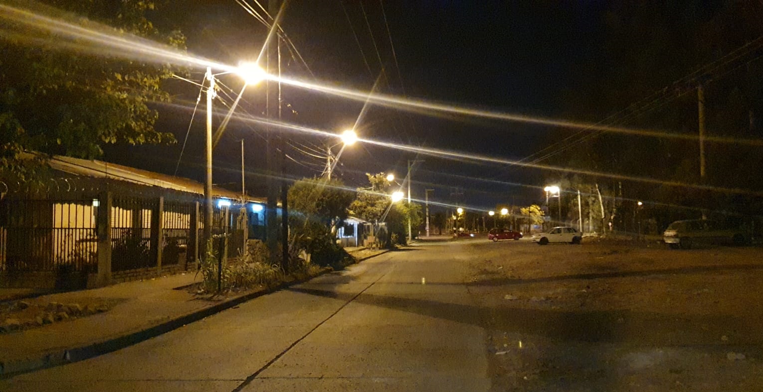 luminarias calle J. Pérez UNSa 4