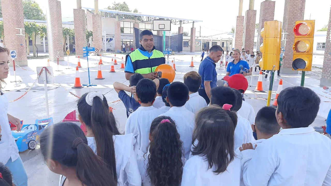 pista infantil escuela ARA Belgrano 1