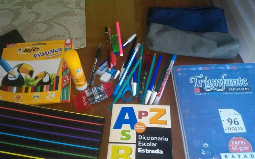 Kit Utiles Escolares Económico Con 2 Cuadernos