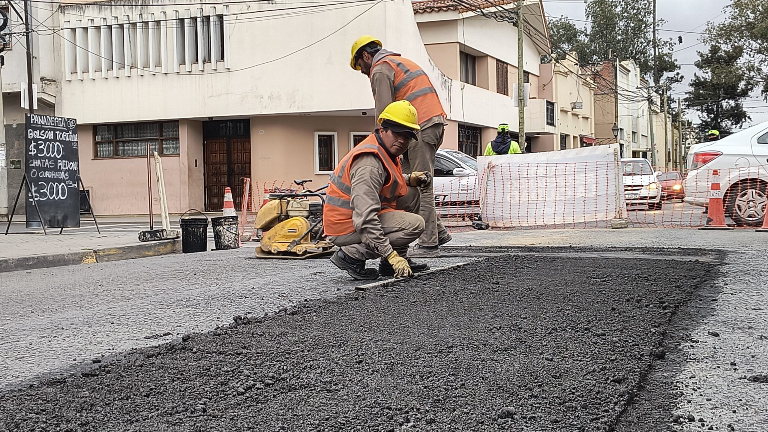 bacheo calle Córdoba (2)