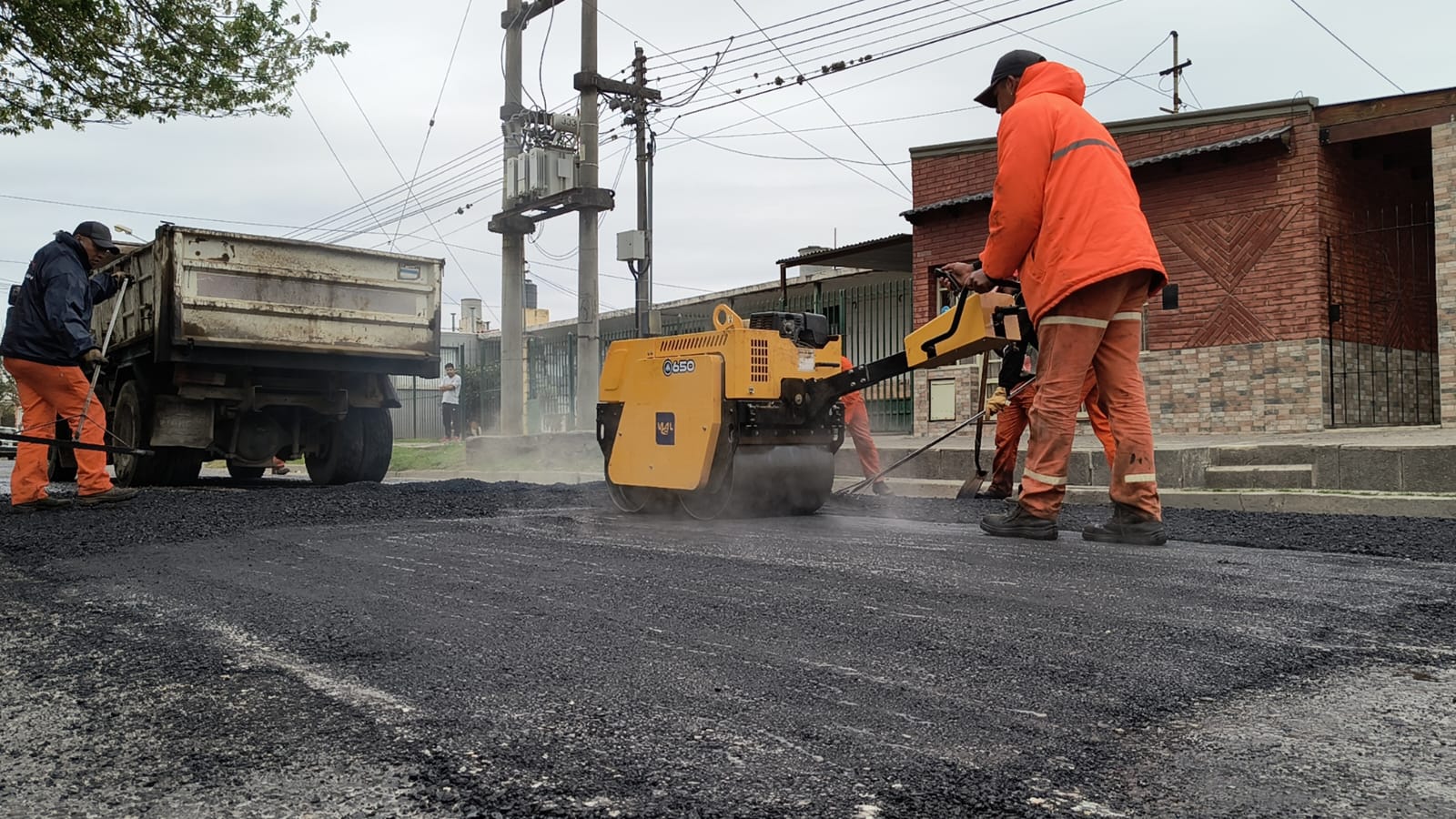 bacheo bituminoso El Tribuno (3)