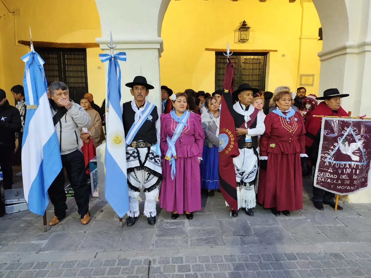 tertulia-a-lo-grande-2-1-jpg