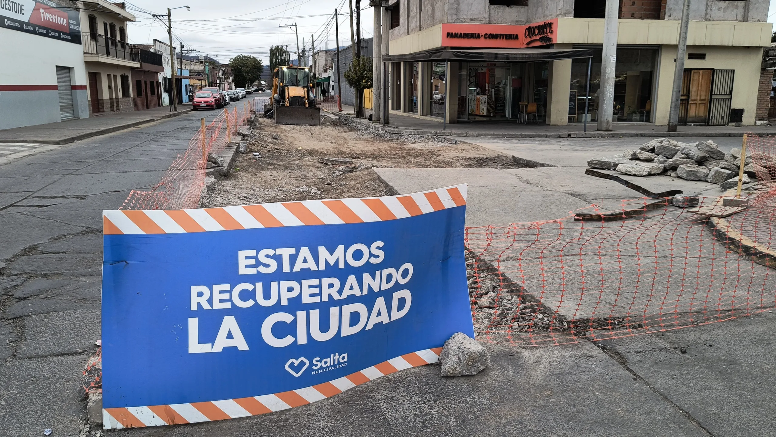 Castellano y av Paraguay (4)