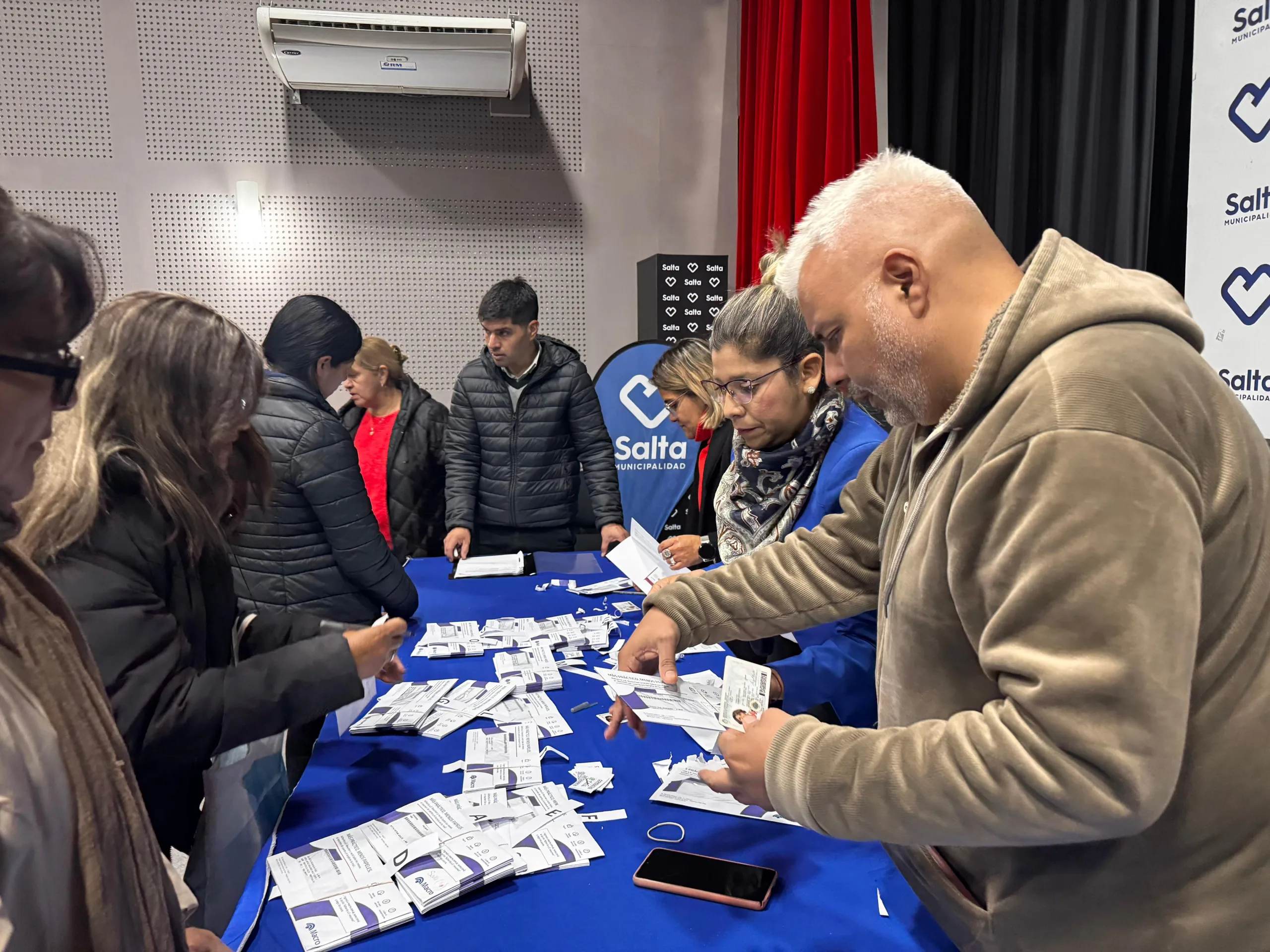 Entrega de tarjeta TAIS (5)