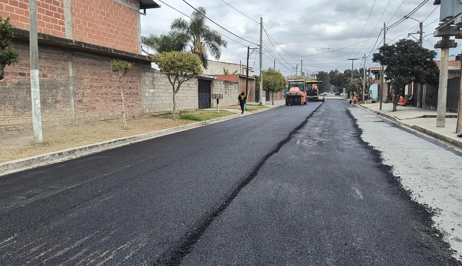 pavimentación Miguel Aráoz (2)
