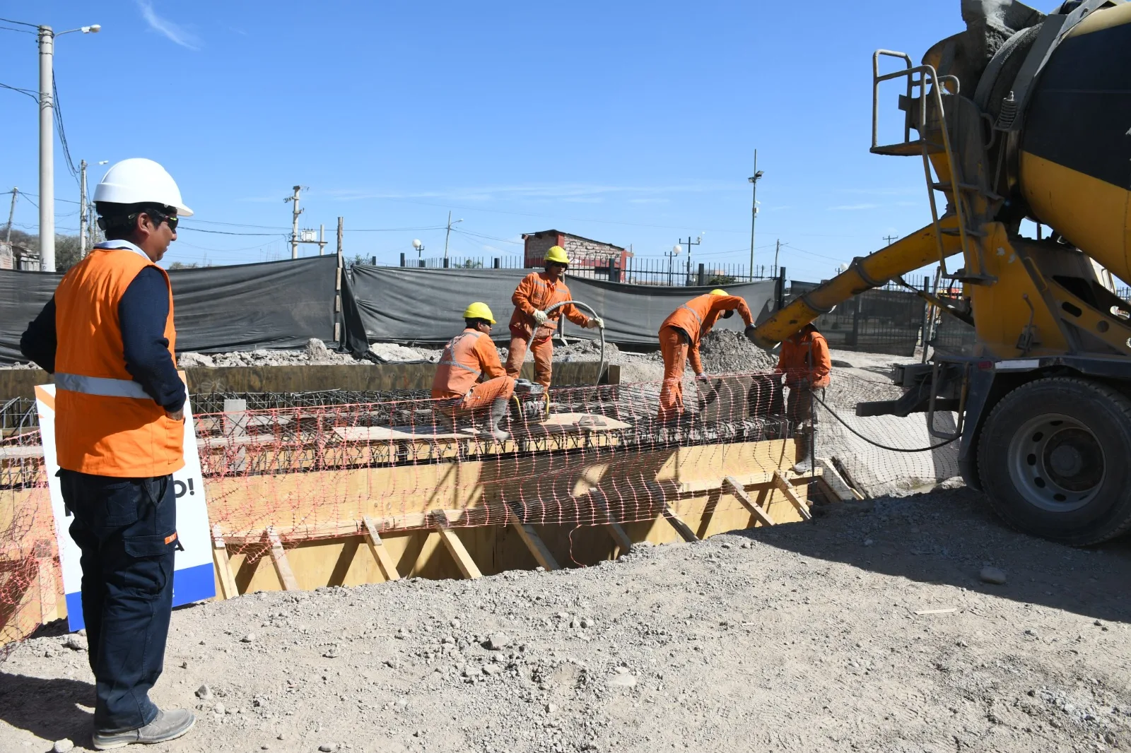 obra canal adet paso vehicular (1)