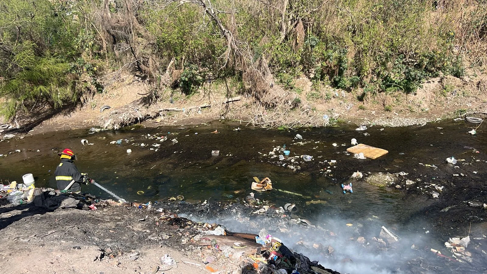 quema de basura 23 de Agosto (6)