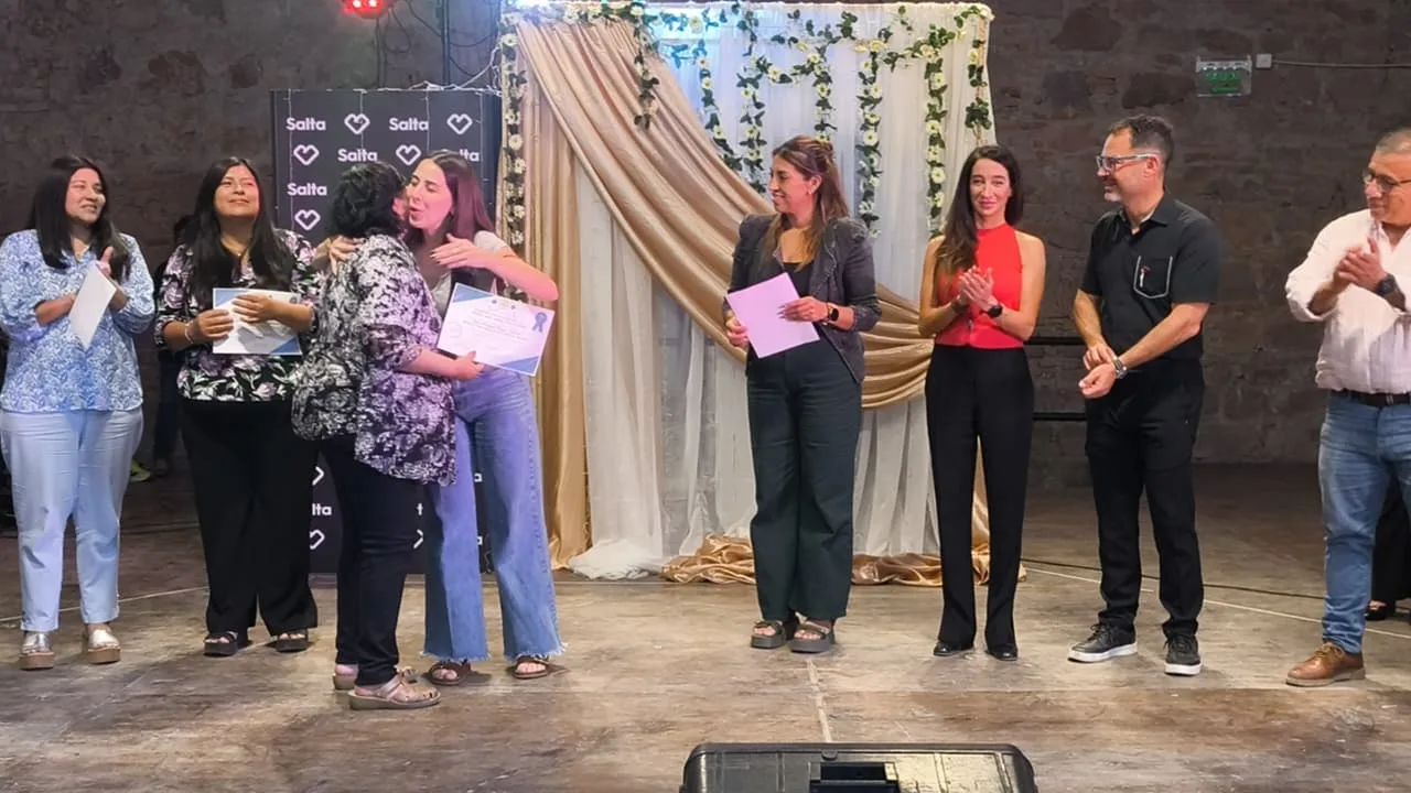 docentes destacados (1) docentes destacados (1)