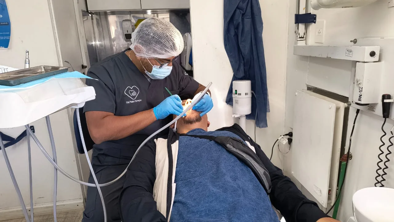 MOVIL ODONTOLOGICO (6) MOVIL ODONTOLOGICO (6)