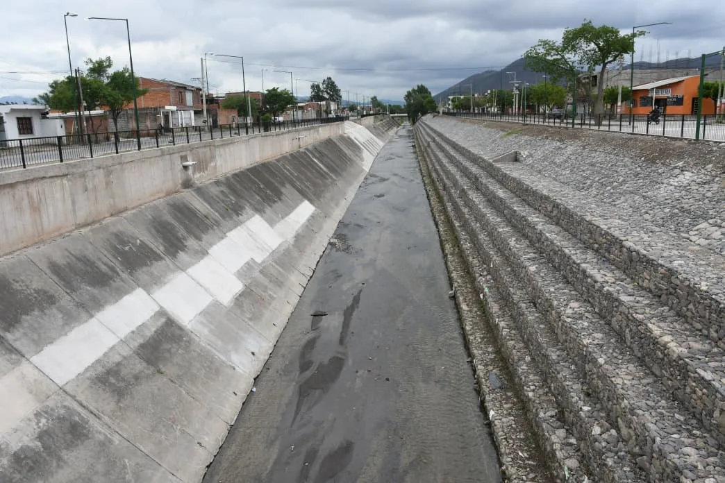 obra terminada canal Yrigoyen (6)