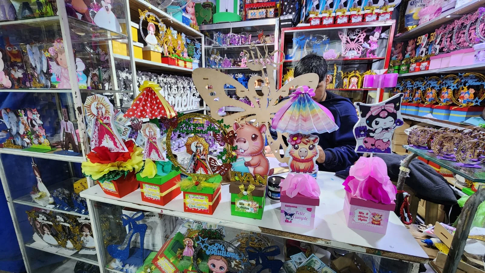 COTILLON 04 COTILLON 04