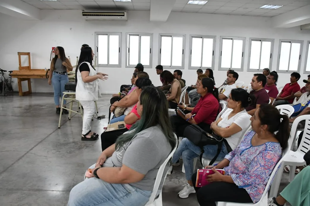 Empleo + 40 en San Benito (5)