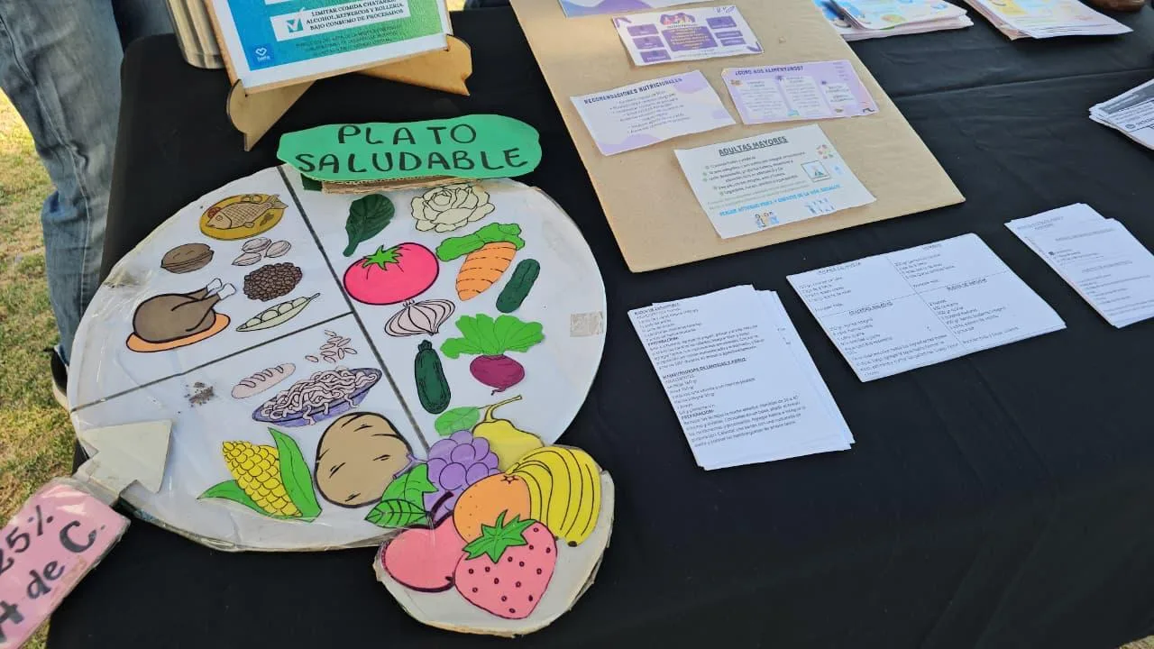 Nutricionistas brindan atención  (1)