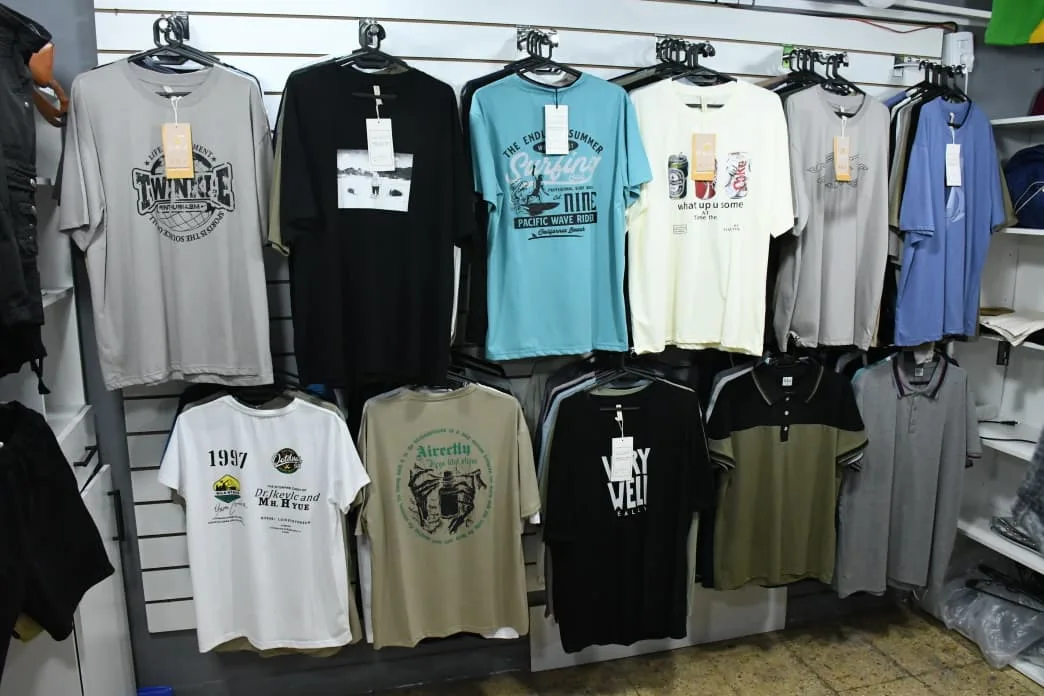 ropa y calzado anexo mercado san miguel (6) ropa y calzado anexo mercado san miguel (6)