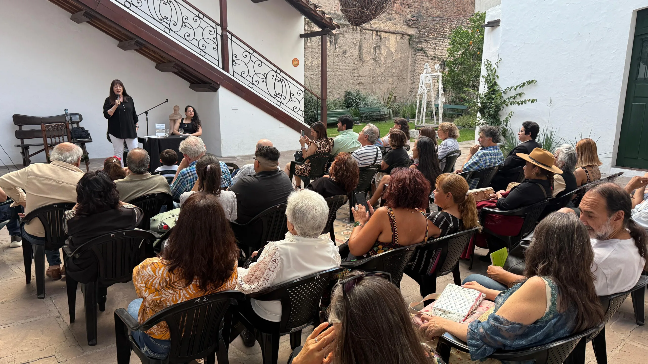 1.foto archivo 8vo bitácora 1.foto archivo 8vo bitácora