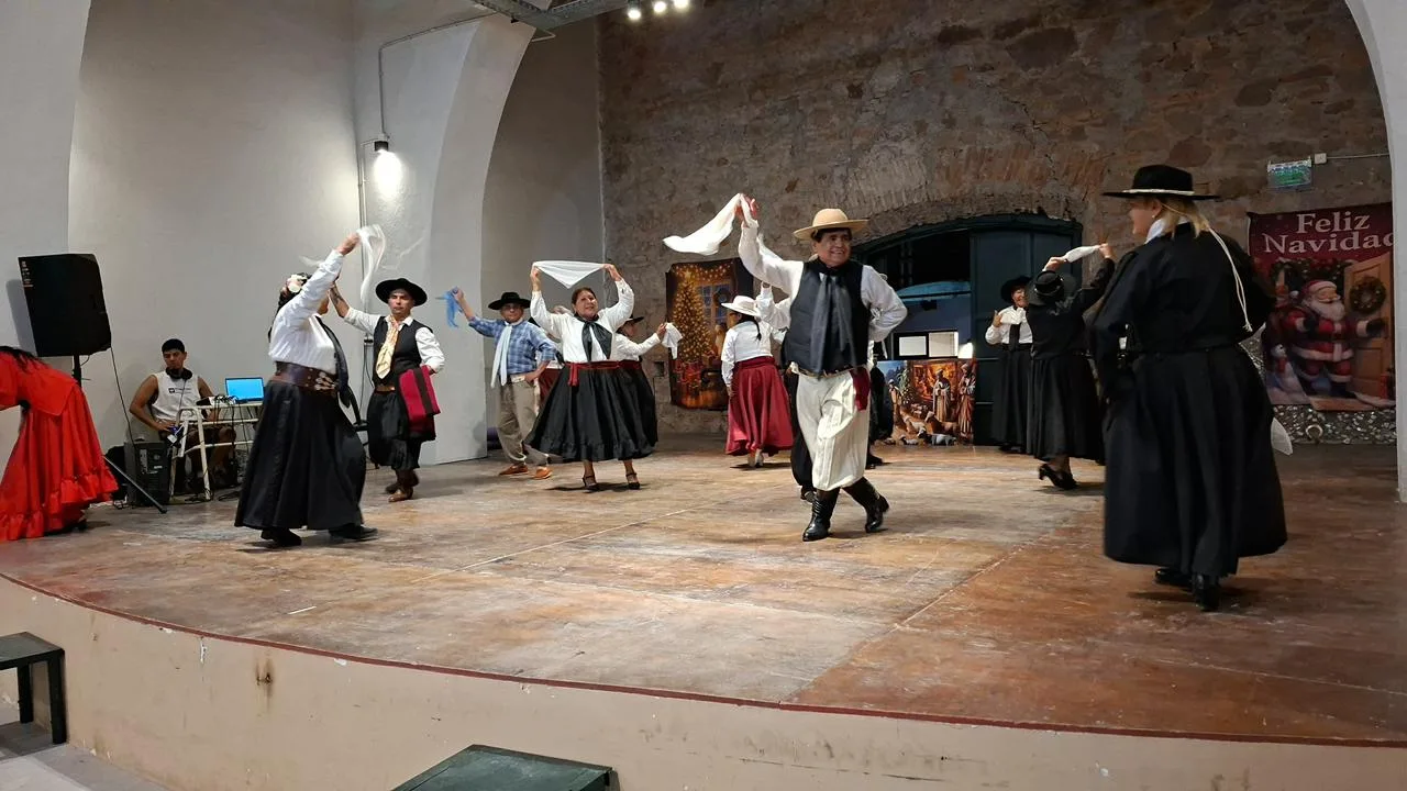 7.Muestra taller danza cristal toro