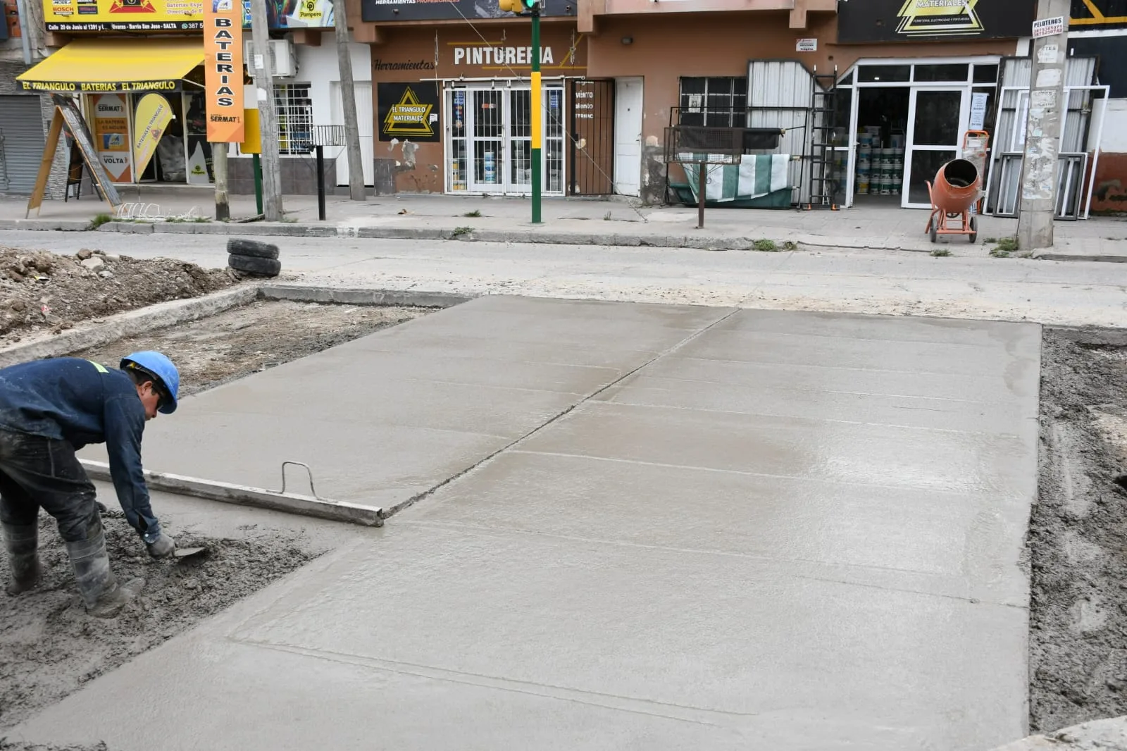 Hormigón en usandivaras y 20 de junio (1)