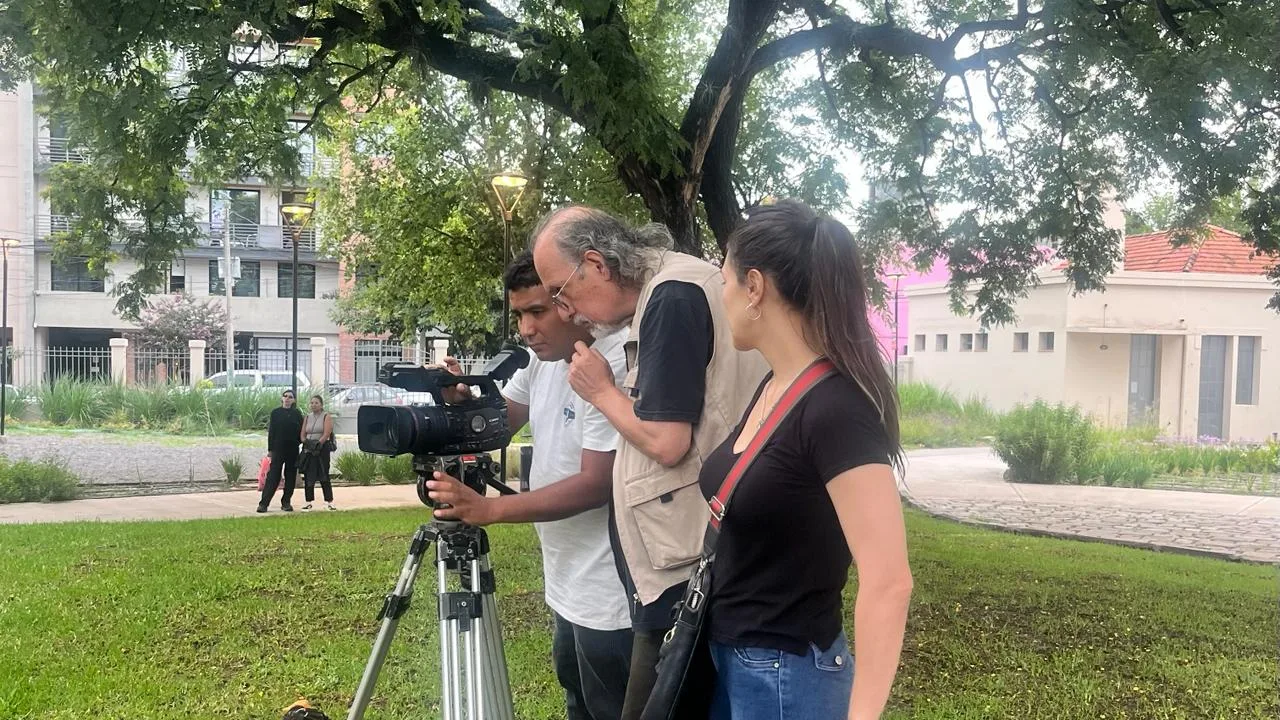 1.Cortometraje “A por la Tercera” 1.Cortometraje “A por la Tercera”