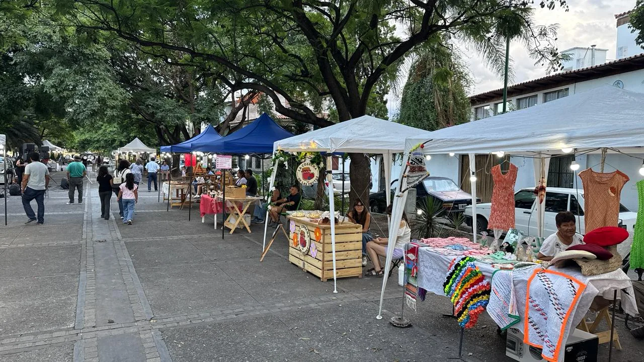 6.feria Paseo de los Poetas