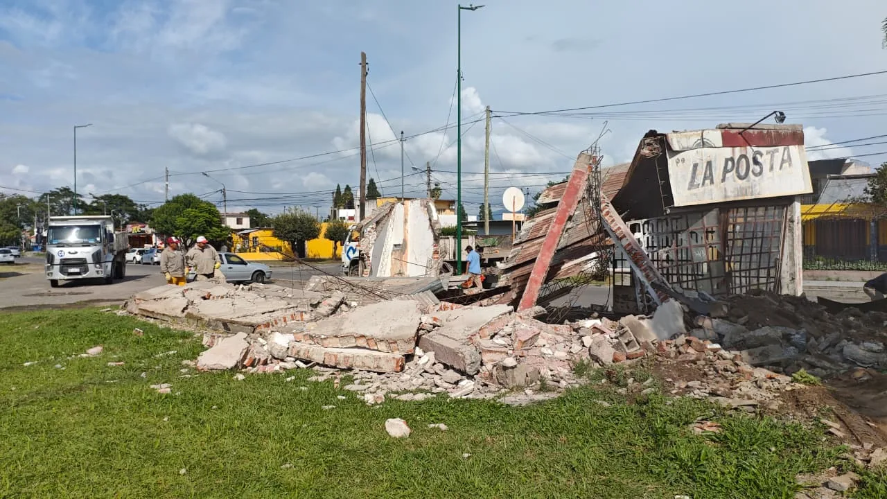 demolición estructura barrio El Tribuno (2) demolición estructura barrio El Tribuno (2)