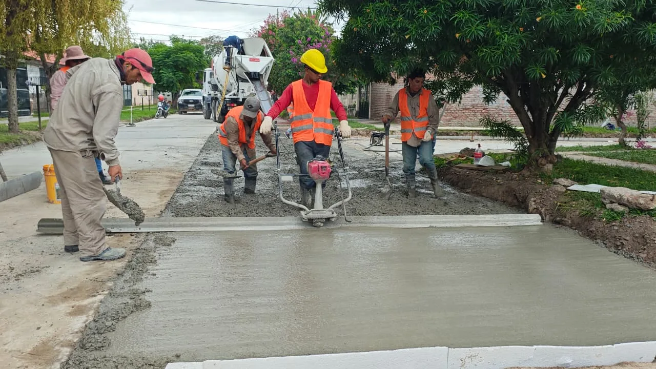 Hormigónado en barrio San Francisco (2)