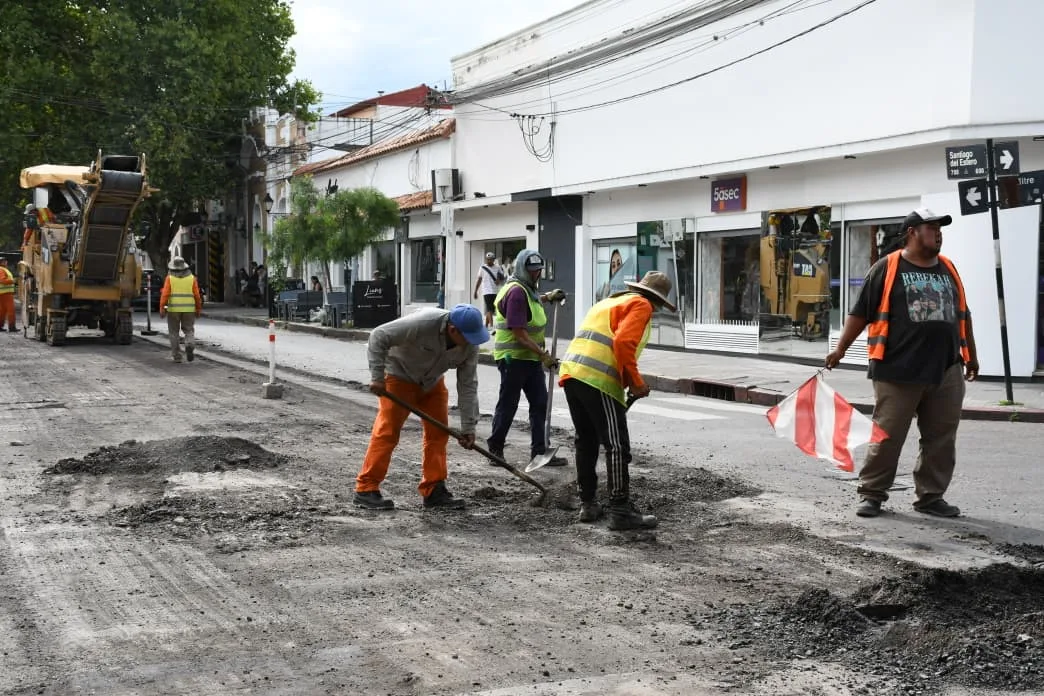 Santiago entre Balcarce y Mitre (1)