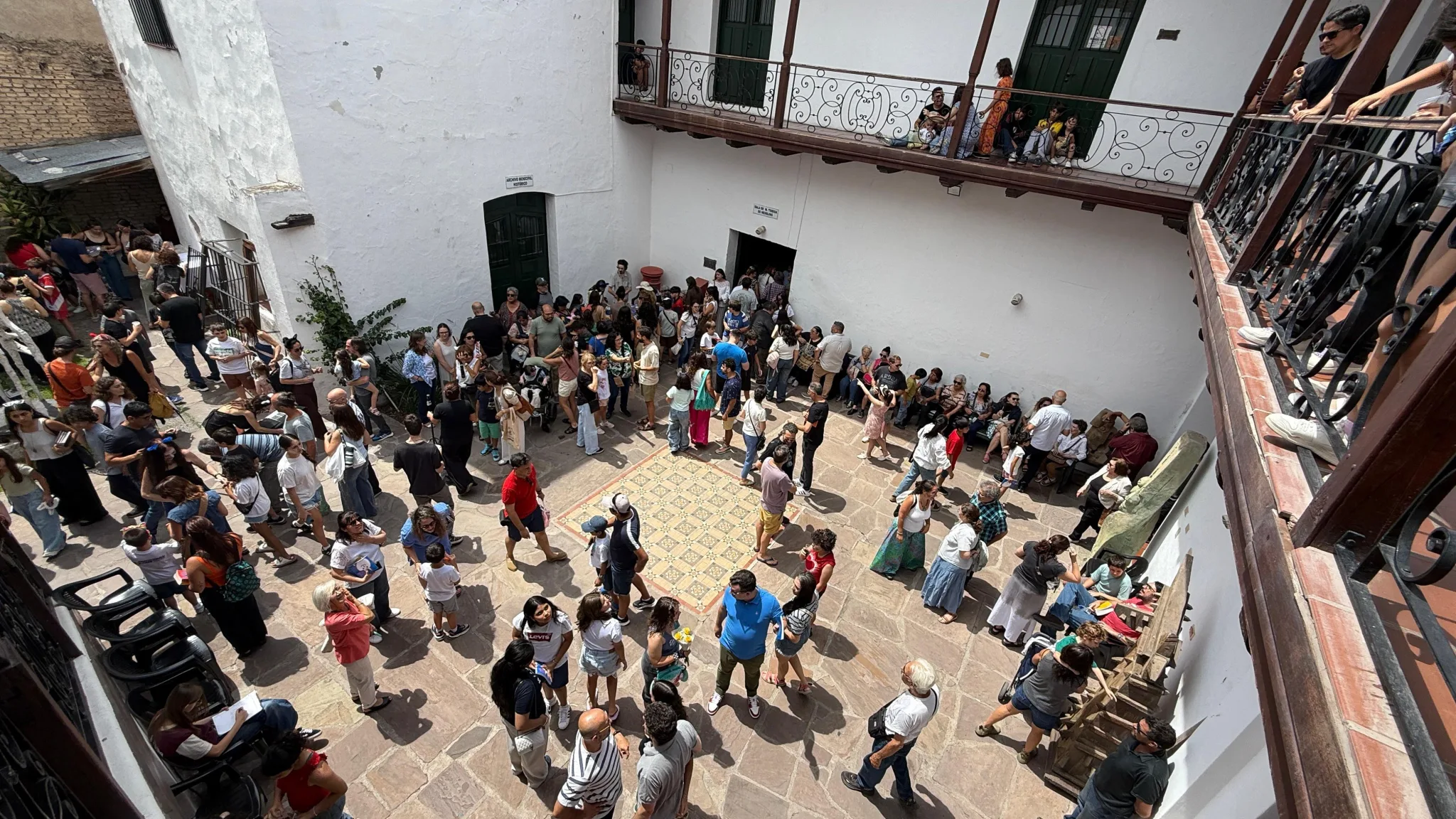 14inauguracion-michi-mundi-museo-de-la-ciudad-1-2048x1152