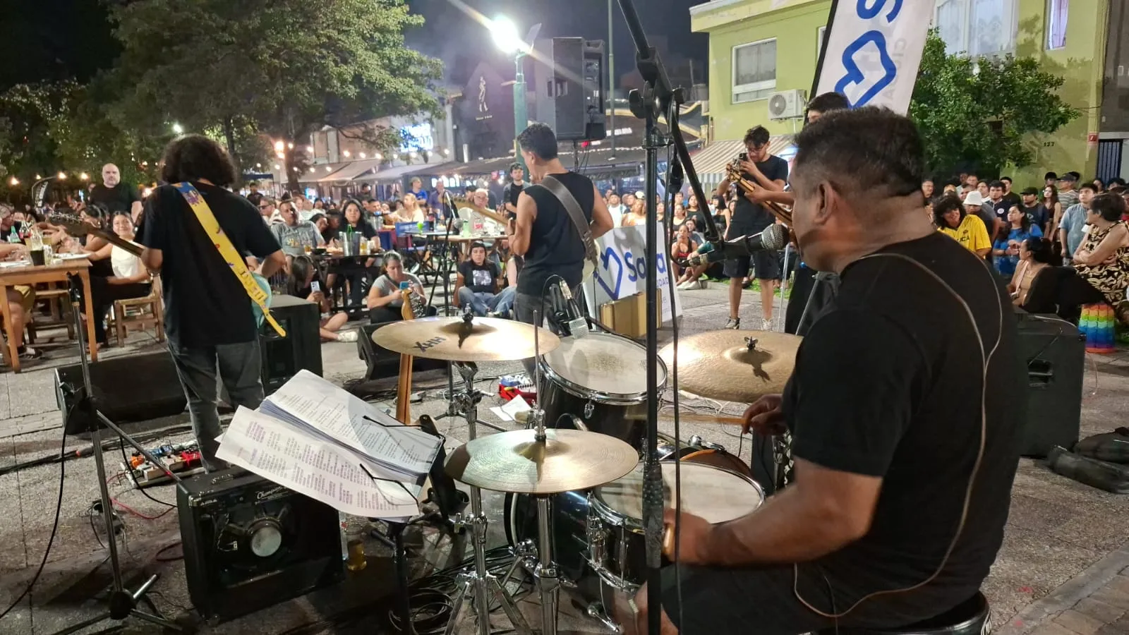 musica bajo las estrellas (1)