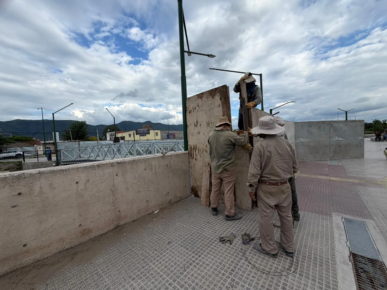 obras recuperación canal Yrigoyen B obras recuperación canal Yrigoyen B