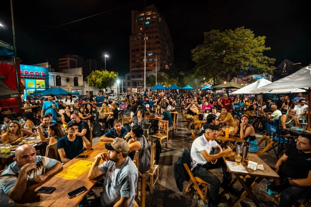 paseo-de-los-poetas-ciclo-musica-bajo-las-estrellas-1-1024x682