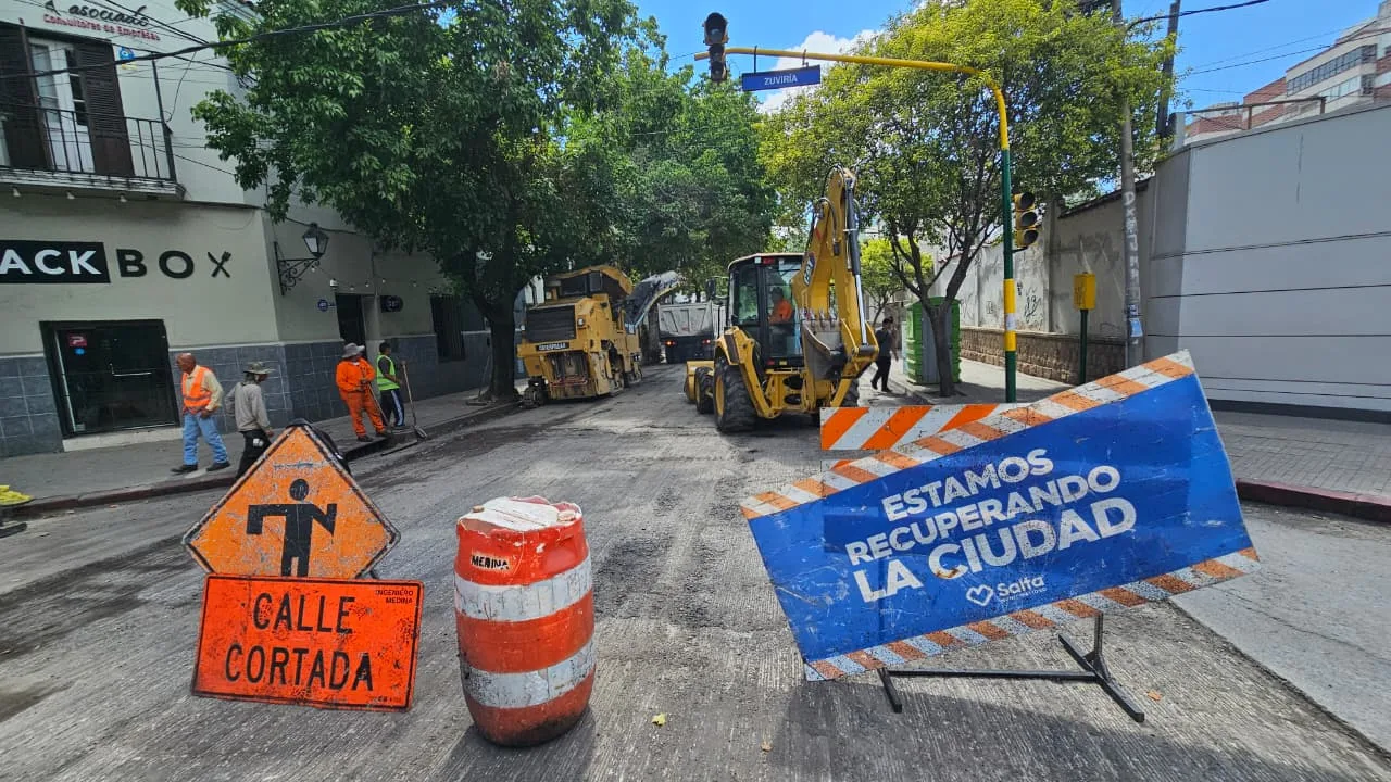 Repavimentacion en Santiago del Estero entre Zuviria y Pueyrredon (3) Repavimentacion en Santiago del Estero entre Zuviria y Pueyrredon (3)