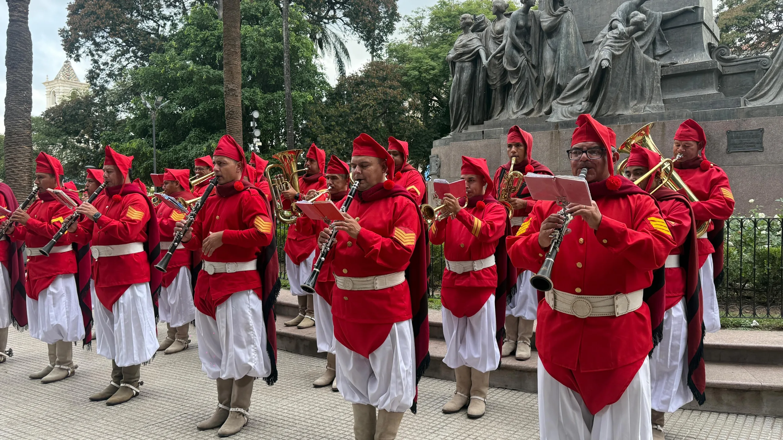 1.Encuentro de Bandas Plaza 9 Aniversario Salta