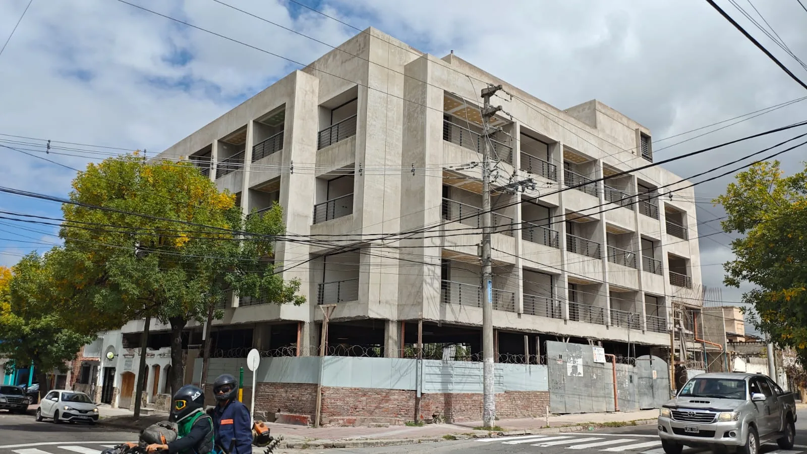 edificios en construcción (1) edificios en construcción (1)