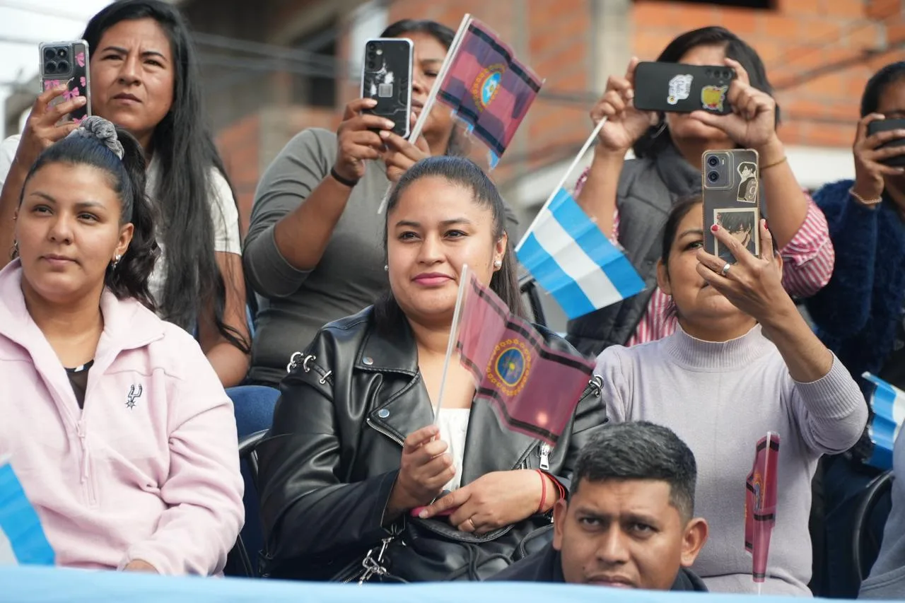 fundacion de salta 2026 desfile tropas alumnos publico  (27)