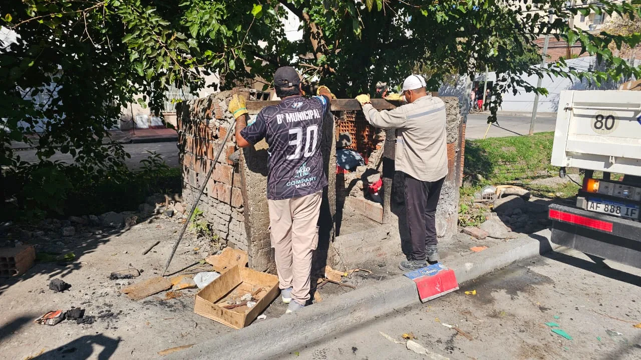 recuperación espacios Pasaje Tineo (3) recuperación espacios Pasaje Tineo (3)