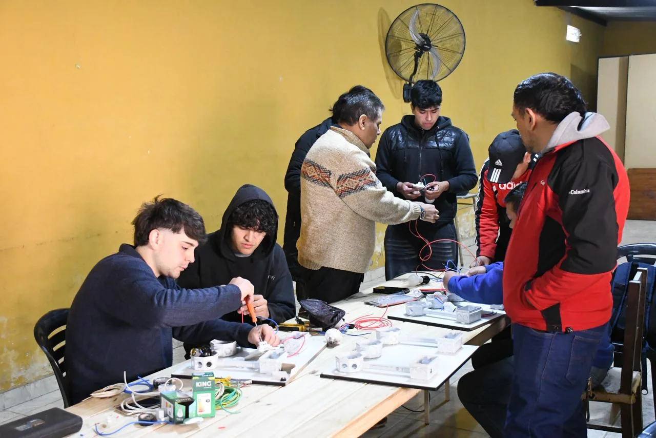 taller de electricidad4 (3) taller de electricidad4 (3)