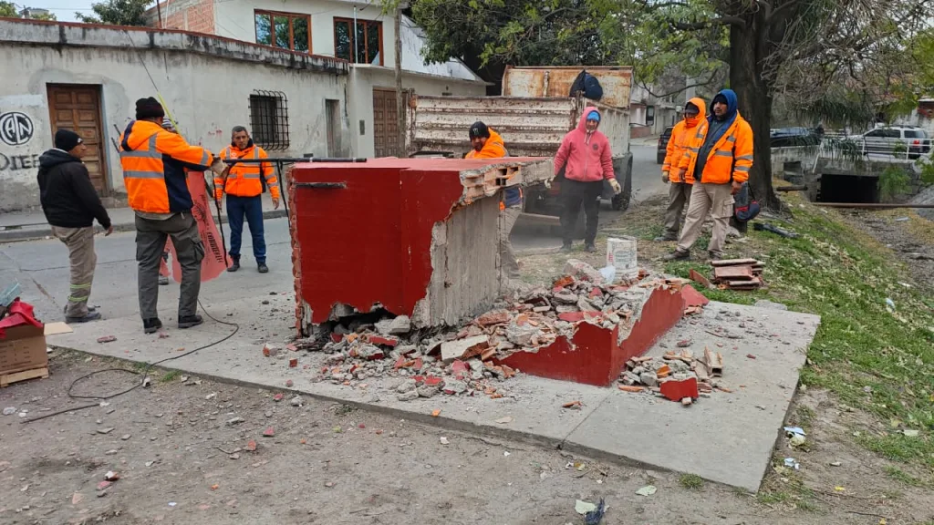 demolicion-gruta-3-1024x576