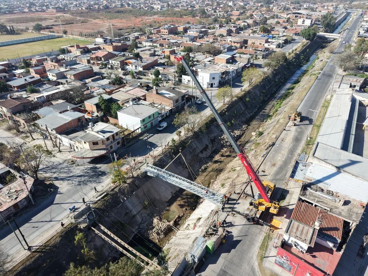 pasarela canal Yrigoyen 9 drone pasarela canal Yrigoyen 9 drone