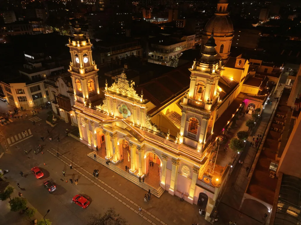 nueva-iluminacion-catedral-1-1-1024x768
