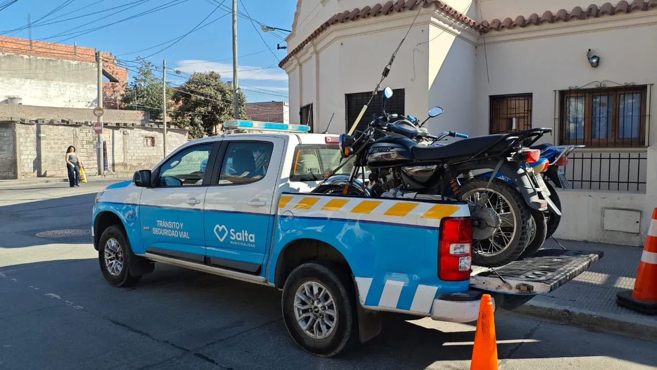 operativo tránsito Coronel Vidt y Jujuy (9) operativo tránsito Coronel Vidt y Jujuy (9)