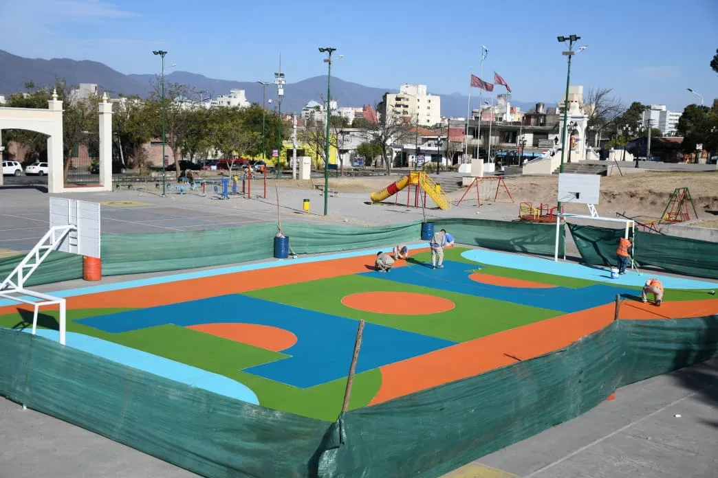 pintura plaza España (3) pintura plaza España (3)