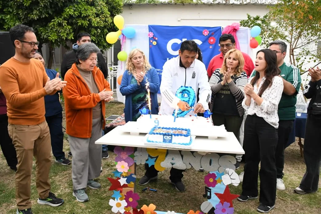 cumpleaños del CIC (4) cumpleaños del CIC (4)