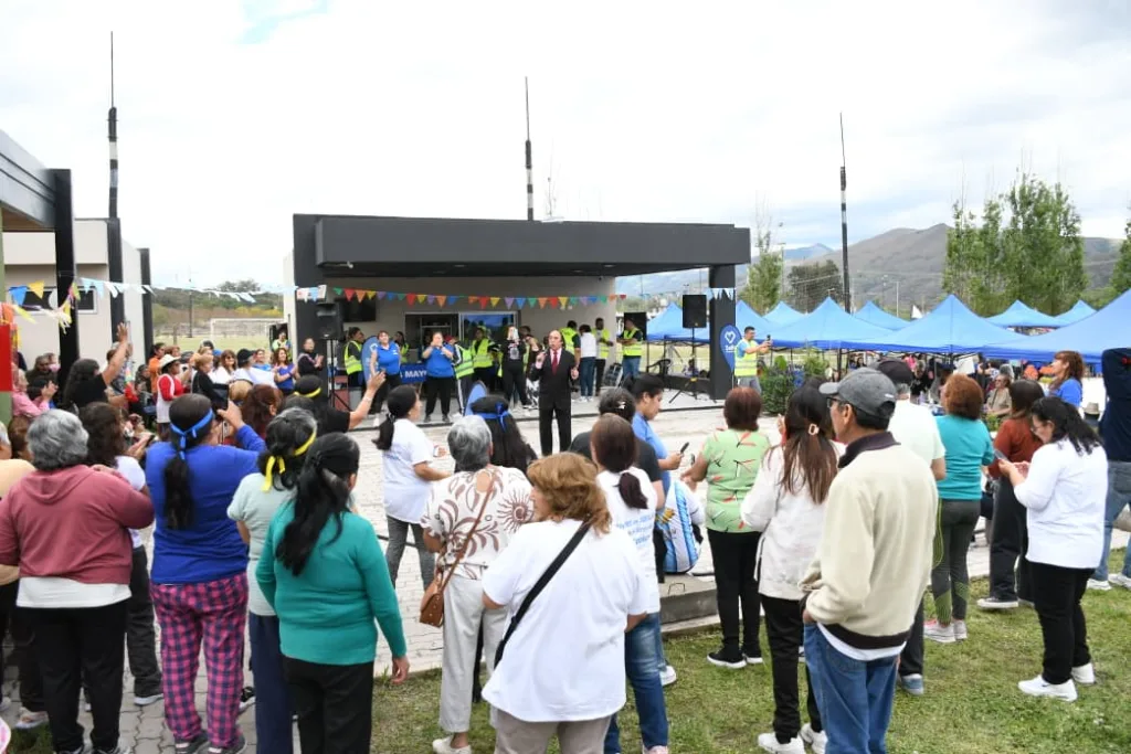 dia-del-adulto-mayor-1-1024x683